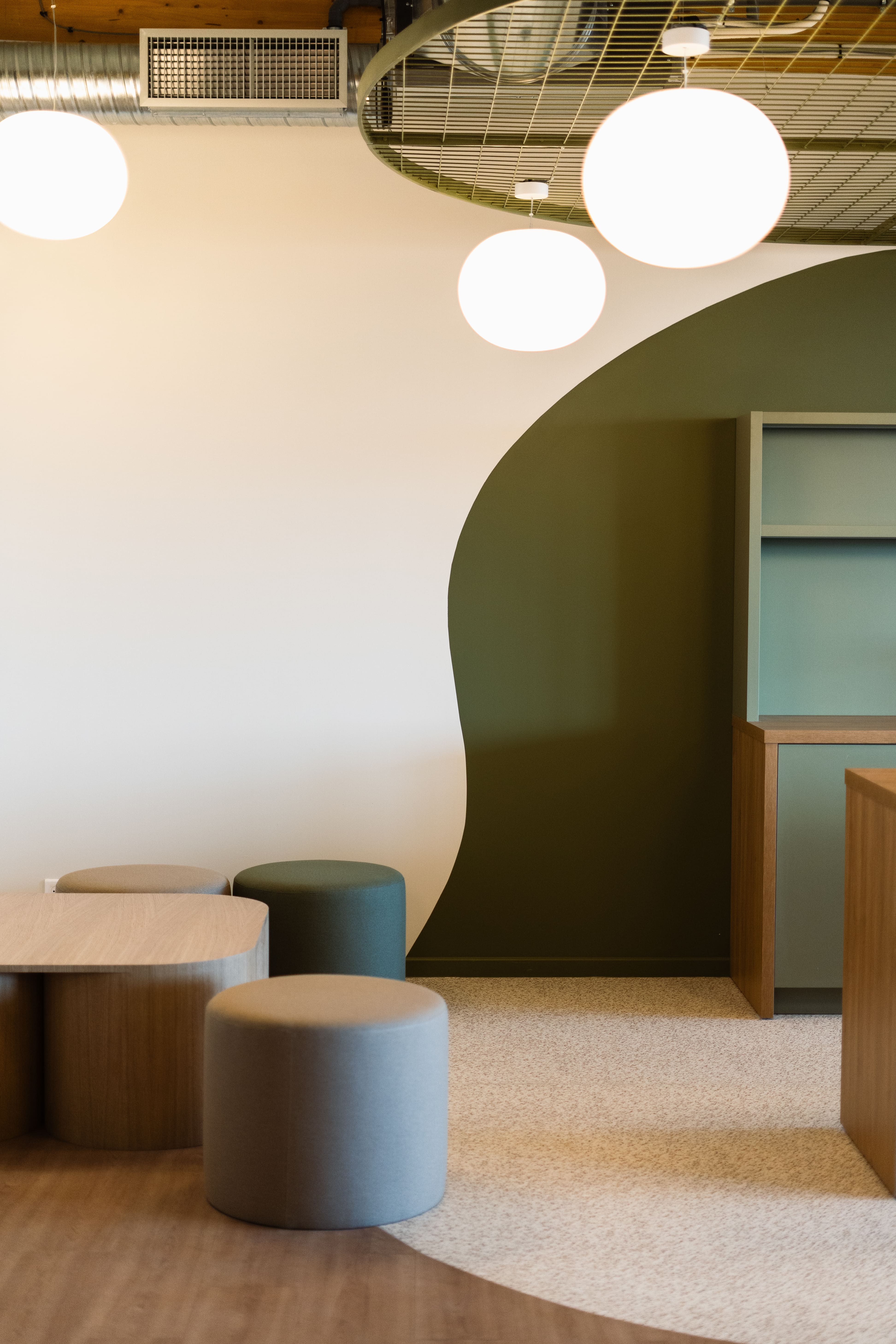 Aménagement des espaces bureaux du Campus Unikalo